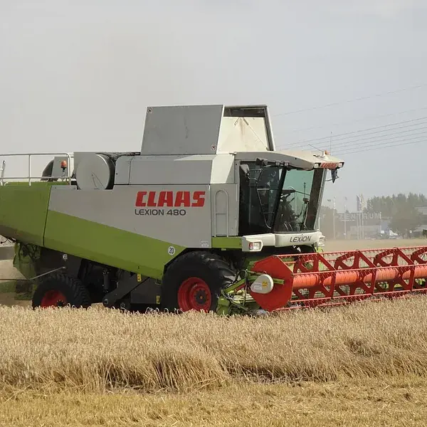 Tractor TS-904